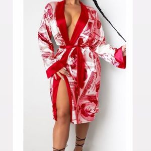 Cash money robes